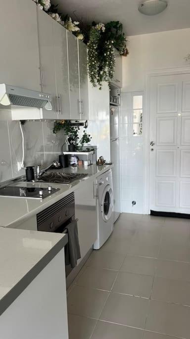 Apartamento Marina Del Sol 121 フエンヒロラ エクステリア 写真