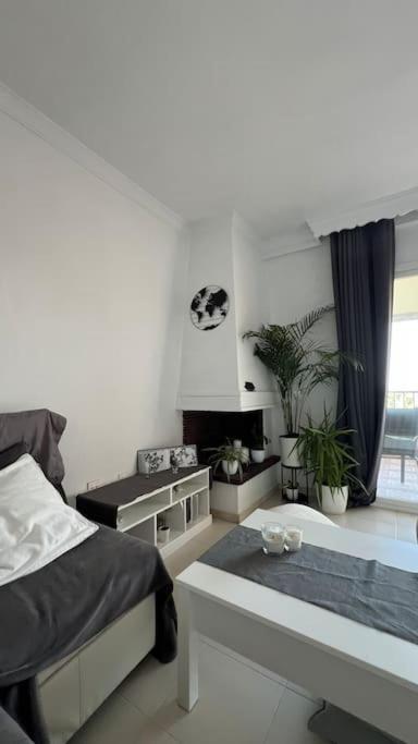 Apartamento Marina Del Sol 121 フエンヒロラ エクステリア 写真