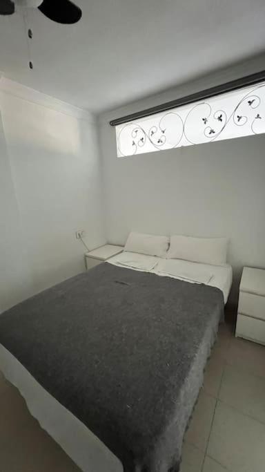 Apartamento Marina Del Sol 121 フエンヒロラ エクステリア 写真